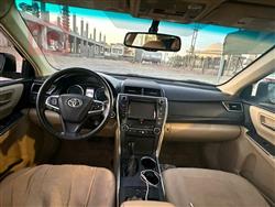 تۆیۆتا کامری